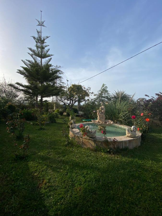 Theros Villa Plános Esterno foto